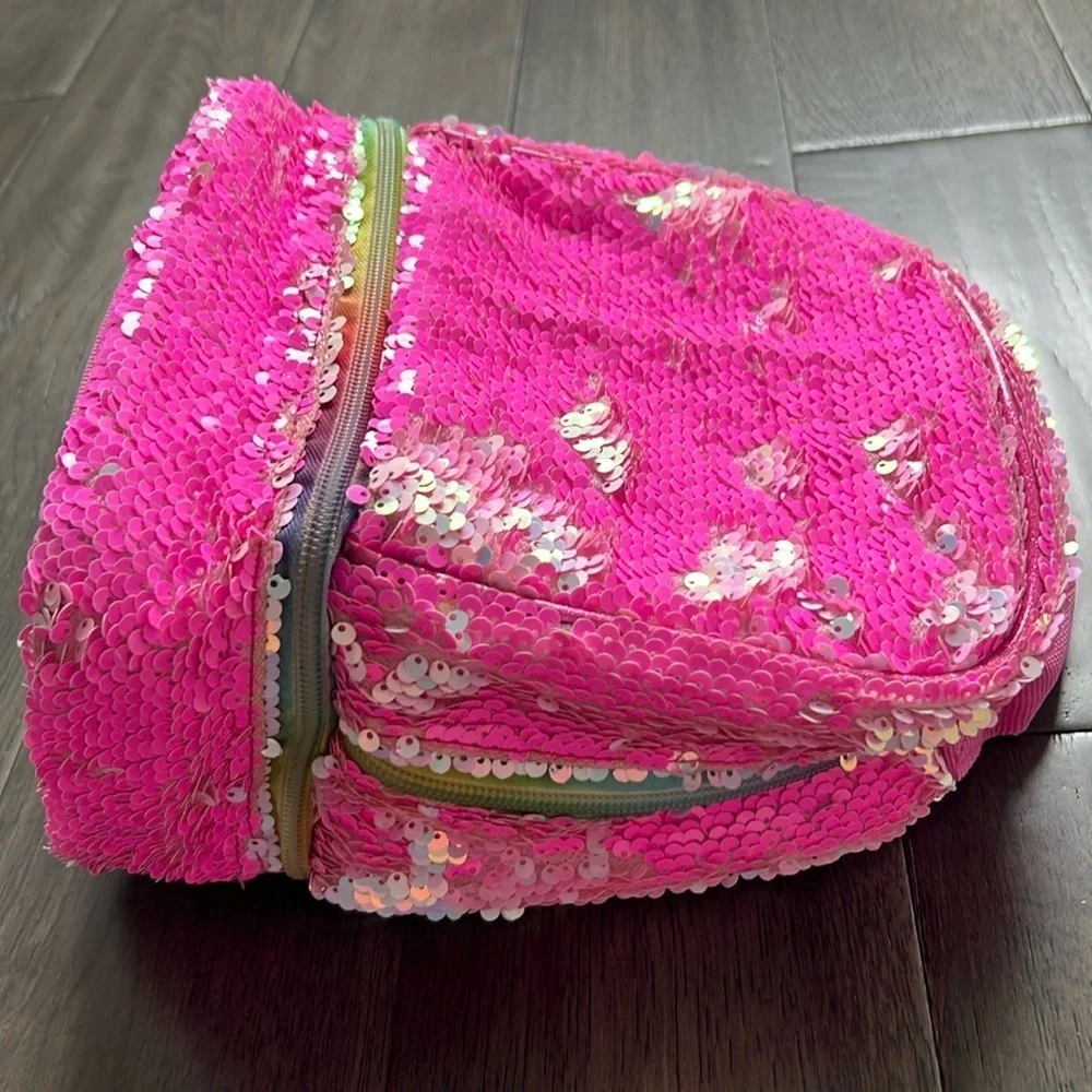 Reversible Sequin iridescent lunchbox with rainbow zipper